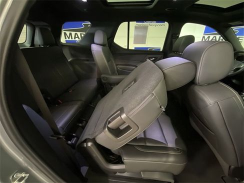 Certified 2023 Chevrolet Traverse LT w/ LT Premium Package image 34