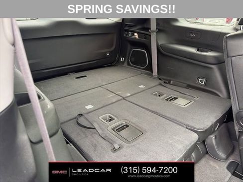 Used 2023 Jeep Grand Cherokee L Limited w/ Black Appearance Package image 17