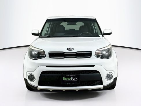 Used 2018 Kia Soul + FWD image 2