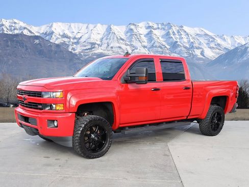 Used 2015 Chevrolet Silverado 3500 LTZ w/ Duramax Plus Package image 2