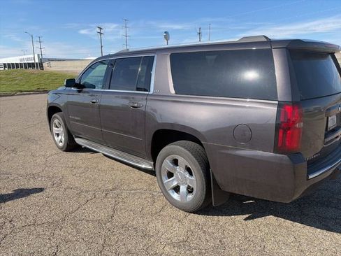 Used 2015 Chevrolet Suburban LTZ AWD/4WD image 4