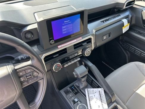 New 2026 Toyota Tacoma SR5 AWD/4WD image 29