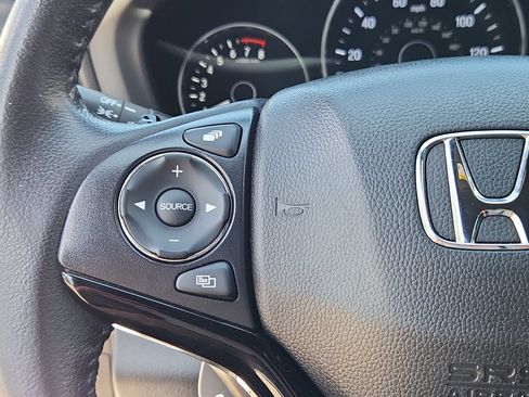 Certified 2022 Honda HR-V Sport image 19