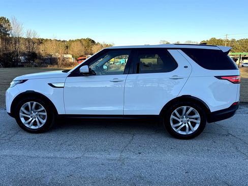 Used 2018 Land Rover Discovery HSE AWD/4WD image 11
