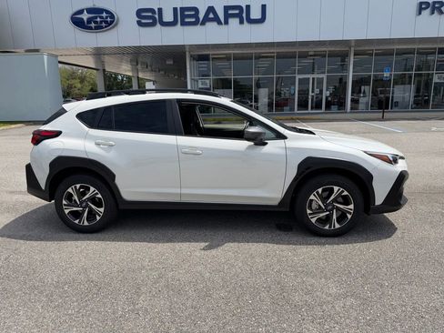 Used 2025 Subaru Crosstrek 2.0i Premium AWD/4WD image 2