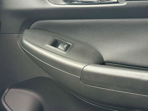 New 2026 Chevrolet TrailBlazer LT w/ Driver Confidence Package FWD image 28