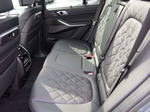 Used 2026 BMW X5 M60i w/ Executive Package AWD/4WD image 11
