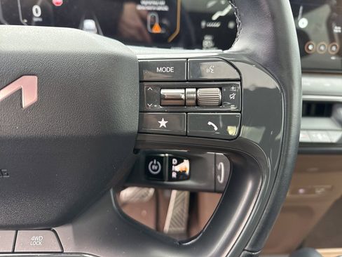 Used 2024 Kia EV9 GT-Line image 13