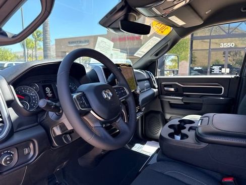 Certified 2025 RAM 2500 Big Horn AWD/4WD image 16