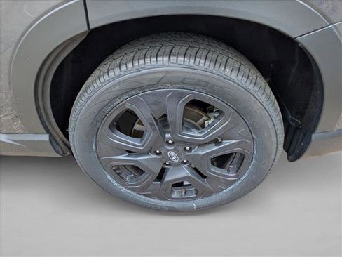 Used 2023 Subaru Ascent Onyx Edition AWD/4WD image 9