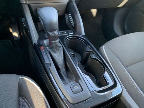 Used 2025 Chevrolet TrailBlazer LT image 39