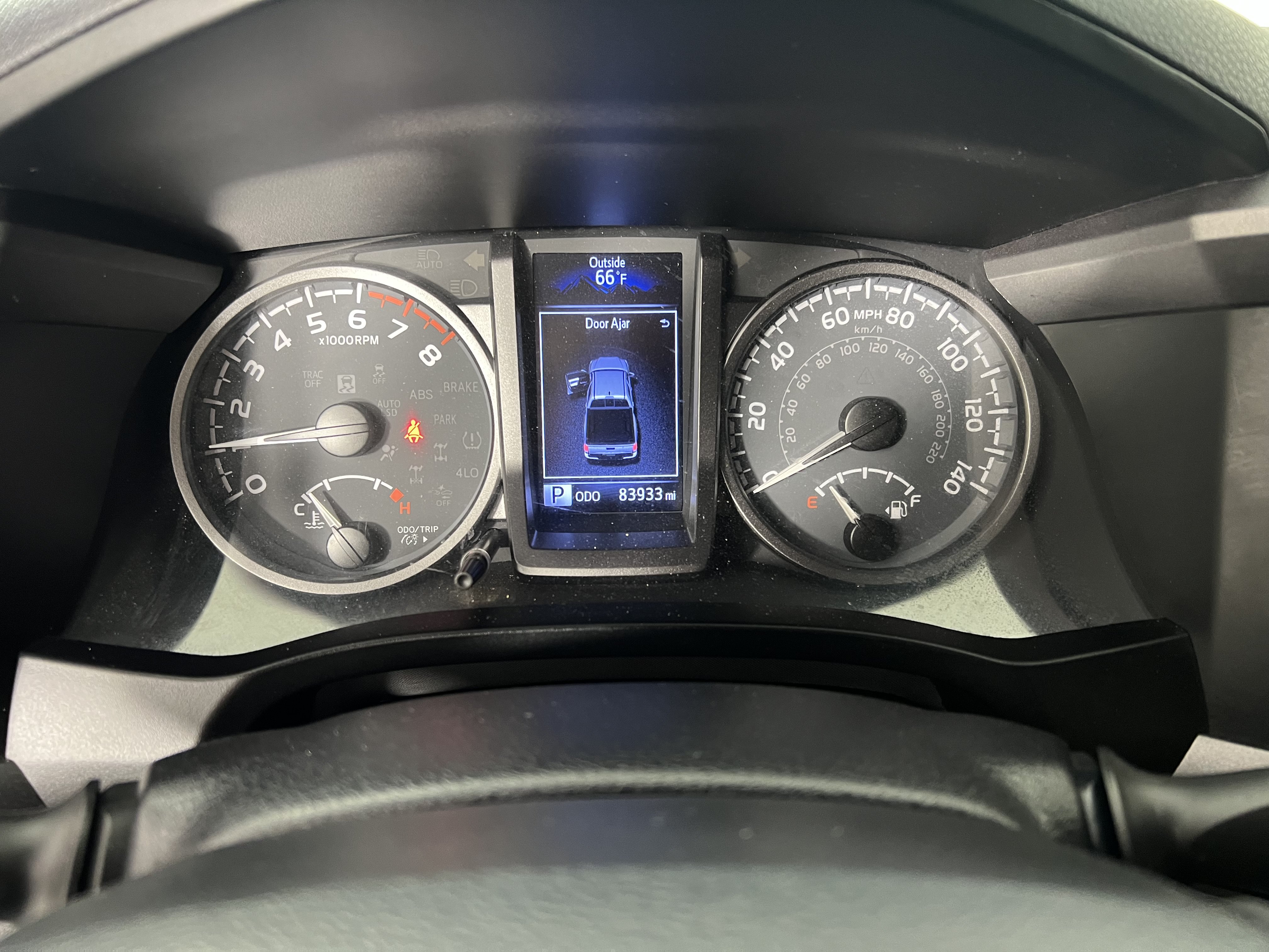 Used 2020 Toyota Tacoma TRD Off-Road w/ Technology Package AWD/4WD image 26