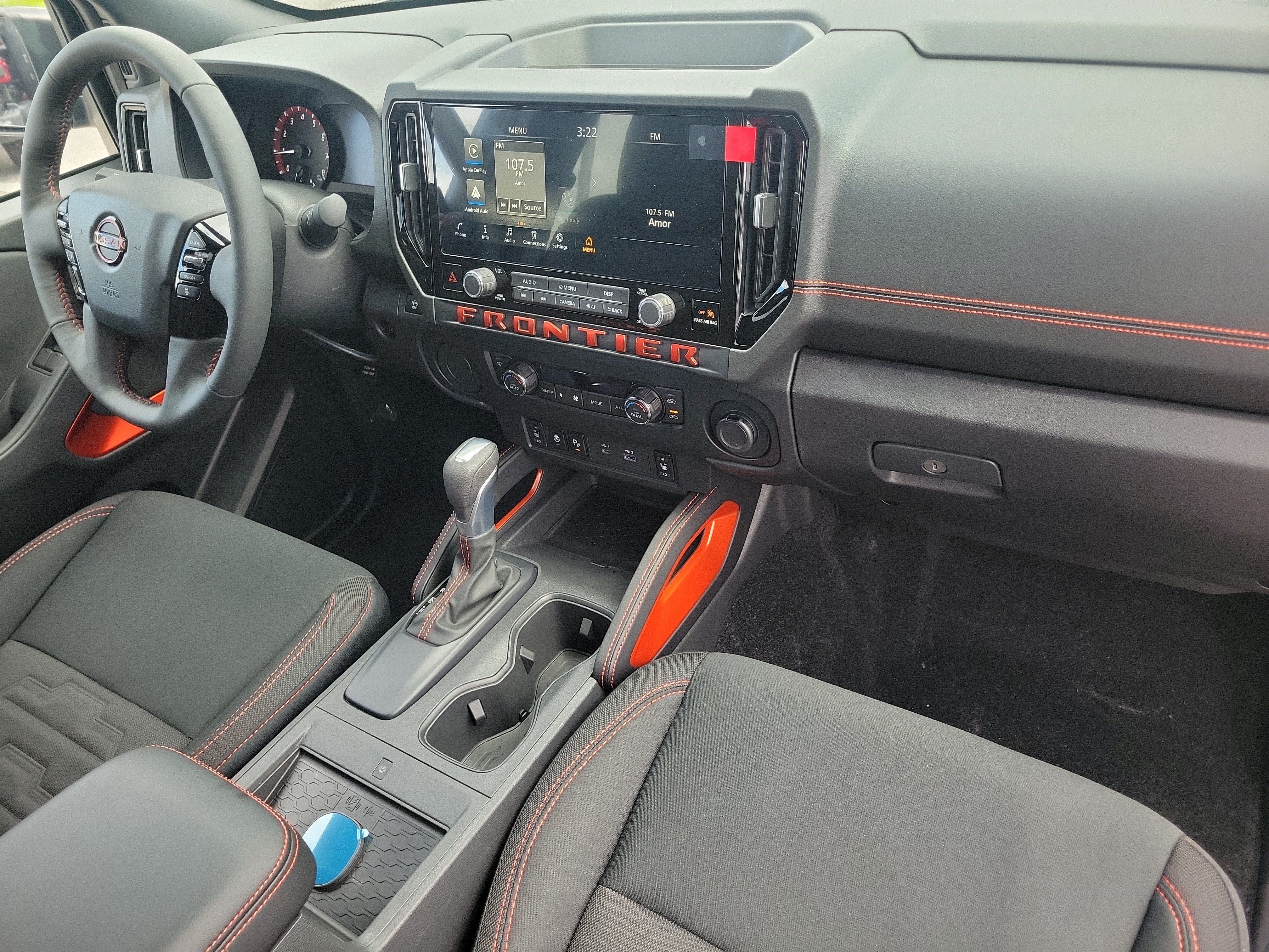New 2027 Nissan Frontier PRO-4X w/ Pro Convenience Package RWD image 13