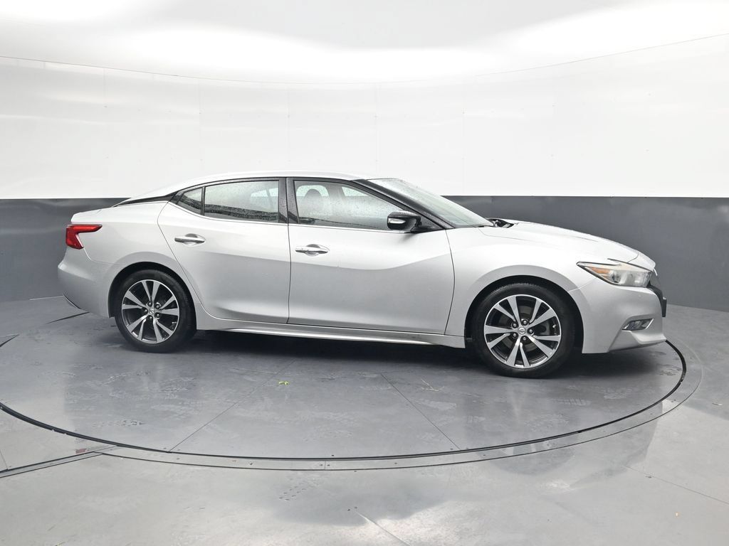 Used 2017 Nissan Maxima 3.5 SV FWD image 4