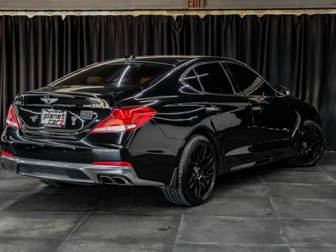 Used 2019 Genesis G70 2.0T Advanced w/ Dynamic Package AWD/4WD image 10
