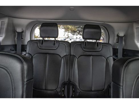 Used 2022 Jeep Grand Cherokee L Limited w/ Trailer Tow Group (B) AWD/4WD image 19