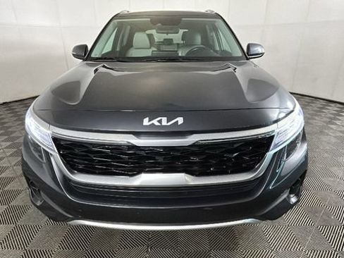 Used 2022 Kia Seltos EX AWD/4WD image 7
