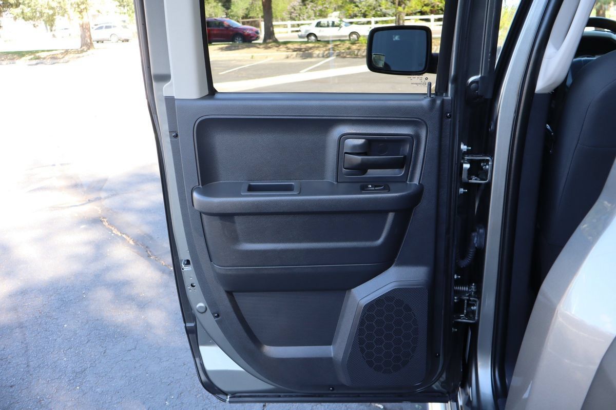 Used 2011 RAM 1500 ST w/ ST Popular Equipment Group AWD/4WD image 24