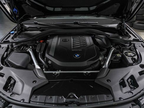 Certified 2023 BMW 540i w/ M Sport Package image 27