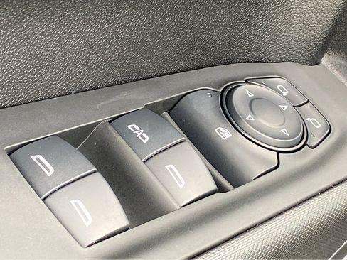 New 2024 Chevrolet Silverado 1500 Custom image 15