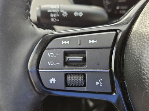 Certified 2024 Honda HR-V EX-L image 23