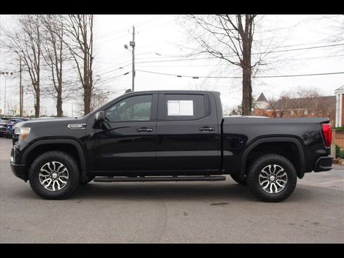 Used 2019 GMC Sierra 1500 AT4 w/ AT4 Premium Package image 2