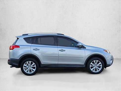 Used 2014 Toyota RAV4 Limited image 4