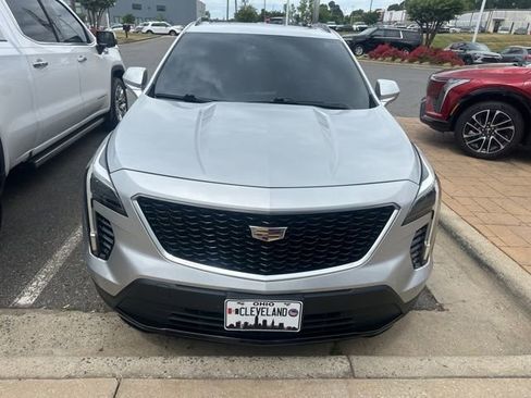 Used 2019 Cadillac XT4 Sport FWD image 2