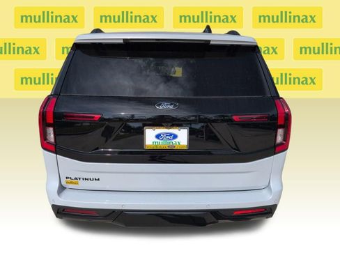 New 2026 Ford Expedition Platinum w/ Stealth Appearance Package image 28