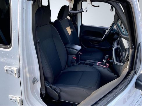 Used 2022 Jeep Wrangler Unlimited Sport image 7