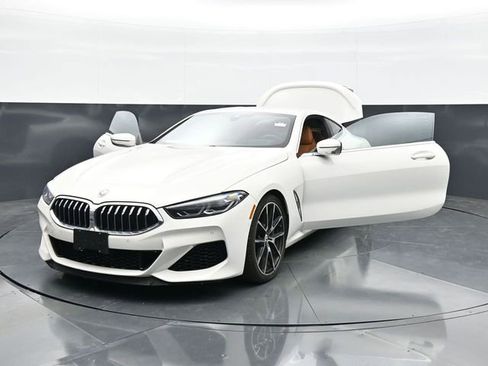 Used 2019 BMW M850i xDrive Coupe w/ Driving Assistance Package AWD/4WD image 49