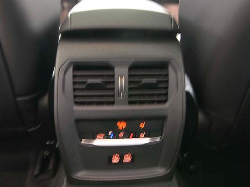 New 2026 BMW 330i Sedan w/ Convenience Package image 10