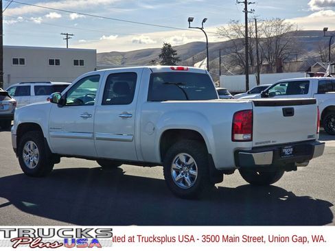Used 2012 GMC Sierra 1500 SLT w/ SLT White Diamond Edition image 3