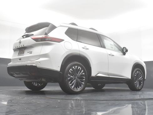 New 2026 Nissan Rogue Platinum w/ Platinum Premium Package image 31