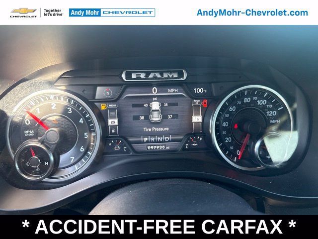 Used 2019 RAM 1500 4x4 Crew Cab image 26