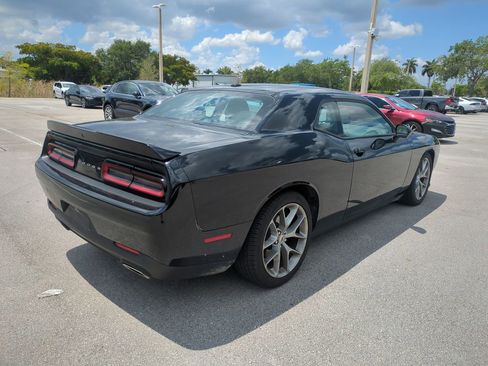 Used 2022 Dodge Challenger GT RWD image 6