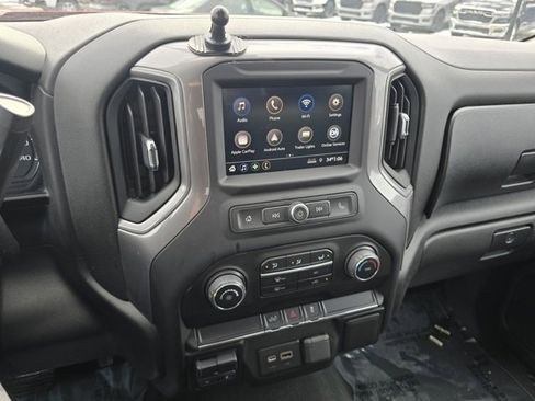 Used 2022 Chevrolet Silverado 2500 Custom w/ Custom Value Package image 32