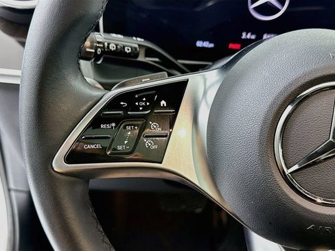 Certified 2026 Mercedes-Benz GLC 300 4MATIC image 11