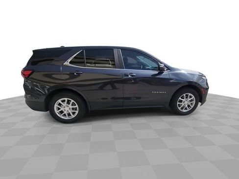Used 2022 Chevrolet Equinox LT FWD image 9