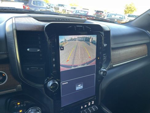 Used 2022 RAM 1500 Limited w/ Bed Utility Group image 17