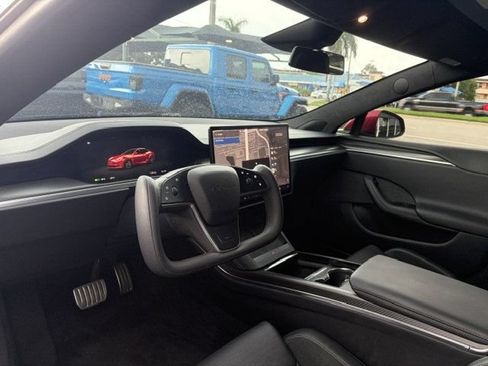 Used 2024 Tesla Model S Plaid AWD/4WD image 4