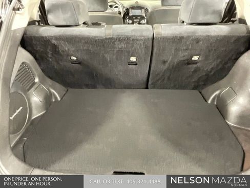 Used 2015 Nissan Juke SV w/ Technology Package image 13