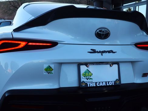 Used 2022 Toyota Supra Premium w/ Driver Assist Package image 15