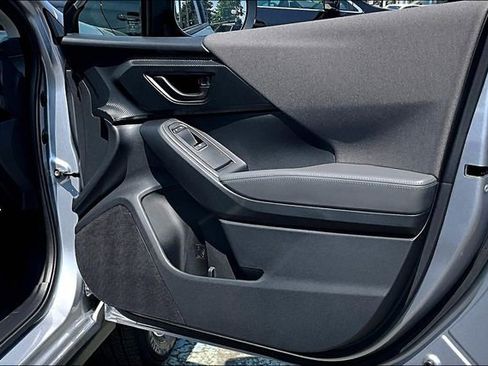 New 2025 Subaru Crosstrek 2.5i Premium image 24