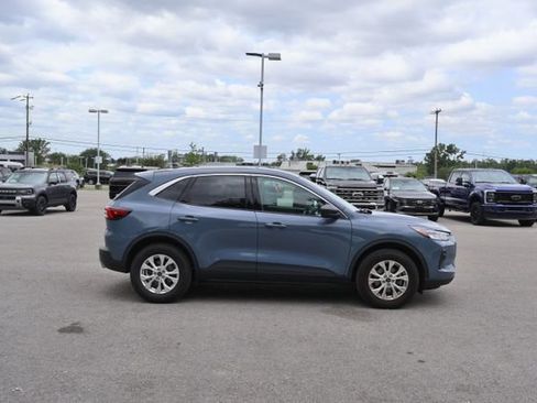 Used 2023 Ford Escape Active AWD/4WD image 8