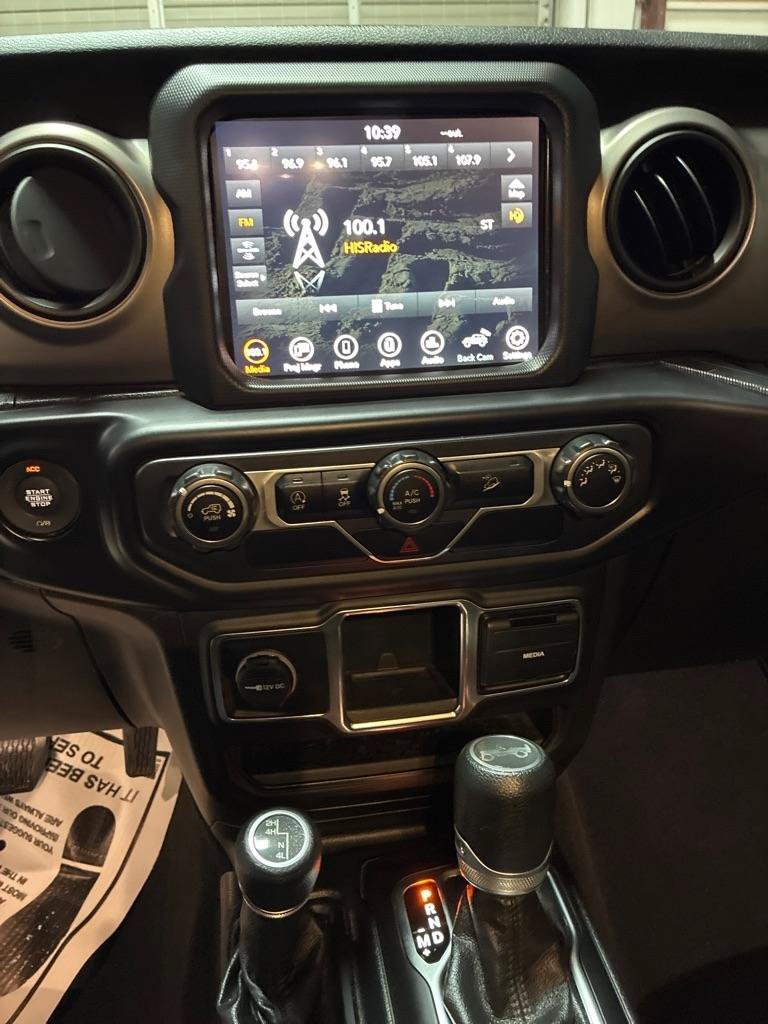 Used 2020 Jeep Wrangler Unlimited Sport AWD/4WD image 36