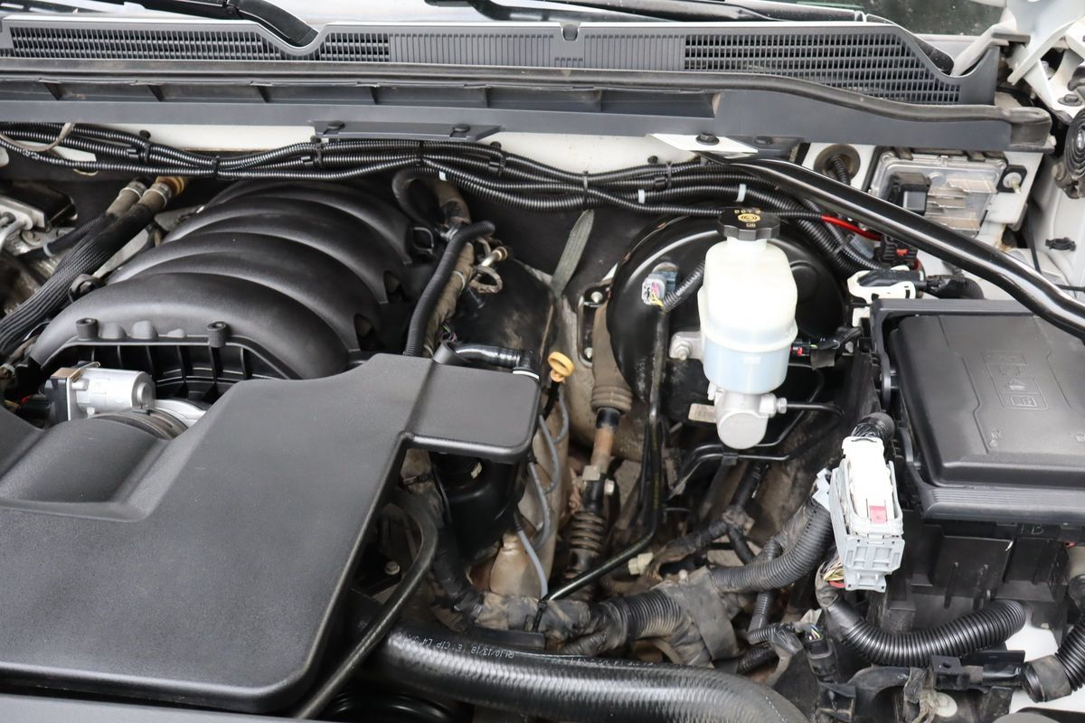 Used 2018 GMC Sierra 1500 Denali AWD/4WD image 40