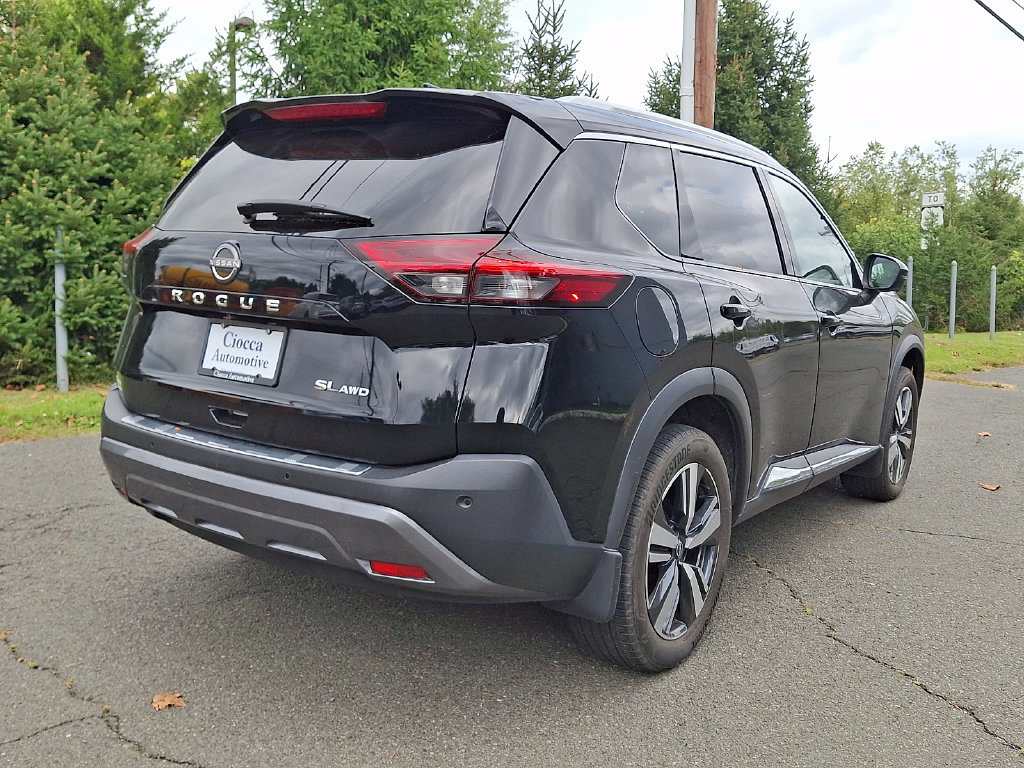 Used 2023 Nissan Rogue SL AWD/4WD image 9