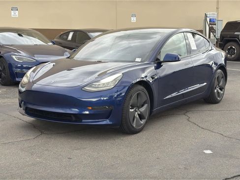 Used 2020 Tesla Model 3 Standard Range Plus image 8