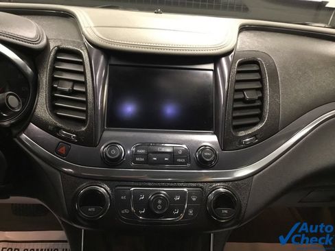 Used 2016 Chevrolet Impala LT FWD image 49